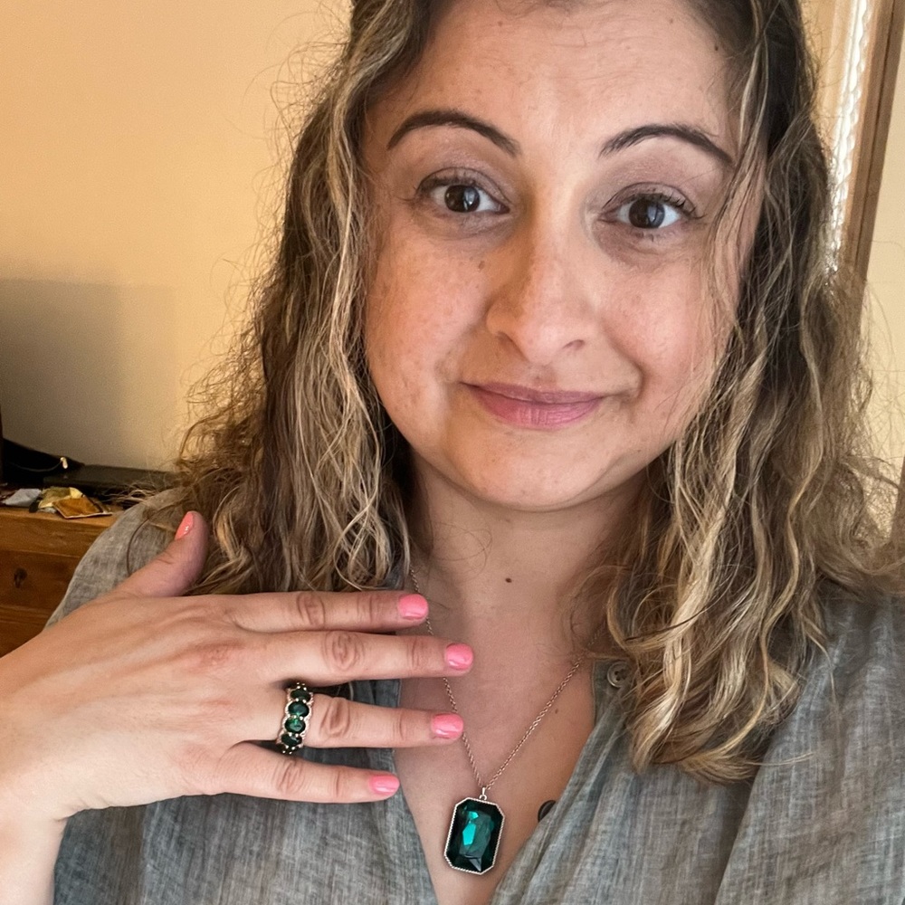 Meet your Posher, Mace